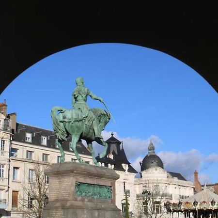 דירות אורליאן The Garden, Proche Bord De Loire מראה חיצוני תמונה